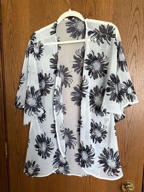 Sheer Floral Kimono Cover-Up in Black and White